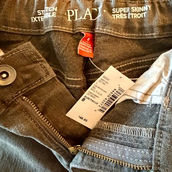 Boys 8 slim- children’s place- Black and Gray Skinny Jeans (set of 2) - Picture 3 of 5